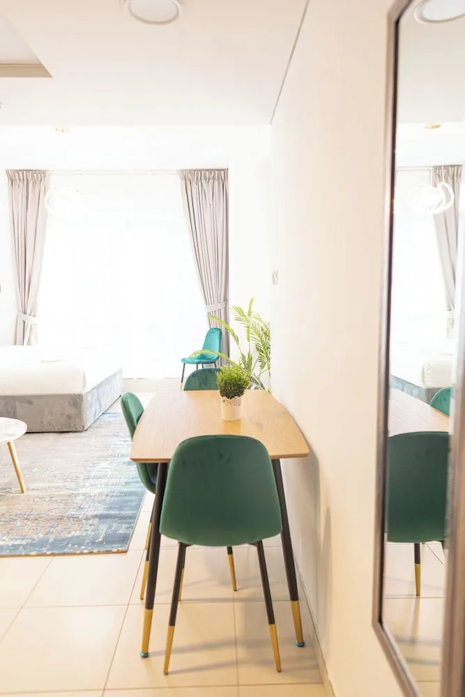 Deluxe Stüdyo, Kısmi Deniz Manzaralı