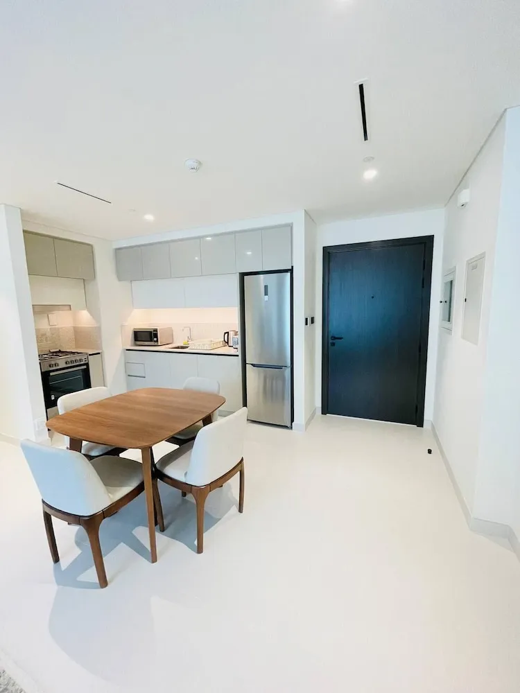 Deluxe Apart Daire, Koy Manzaralı