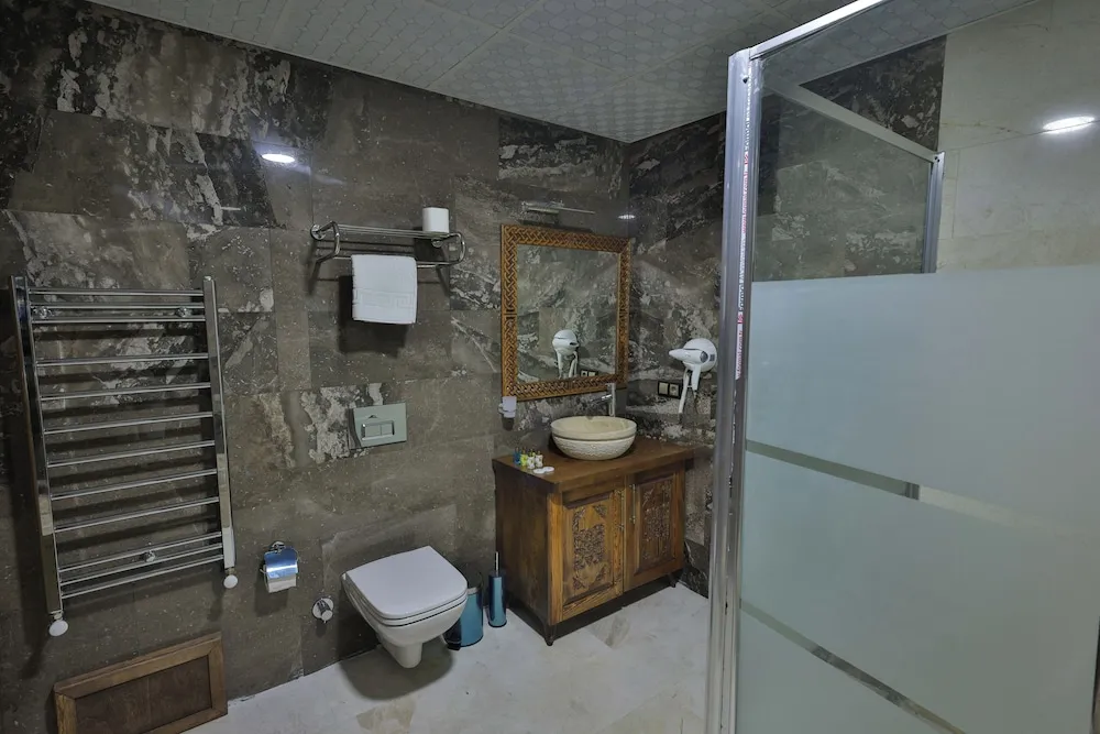 Superior Tek Büyük Yataklı Oda