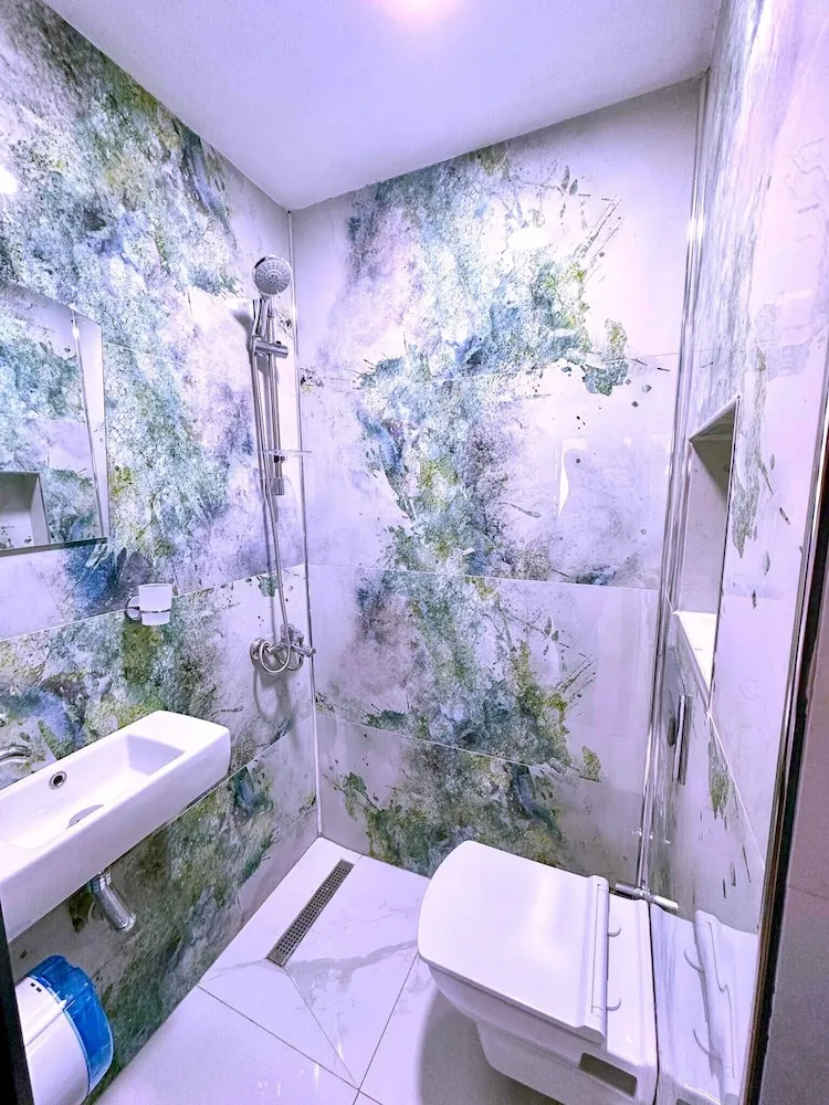 Comfort Tek Büyük Yataklı Oda, 2 Tek Kişilik Yatak, Banyolu/Duşlu, Şehir Manzaralı