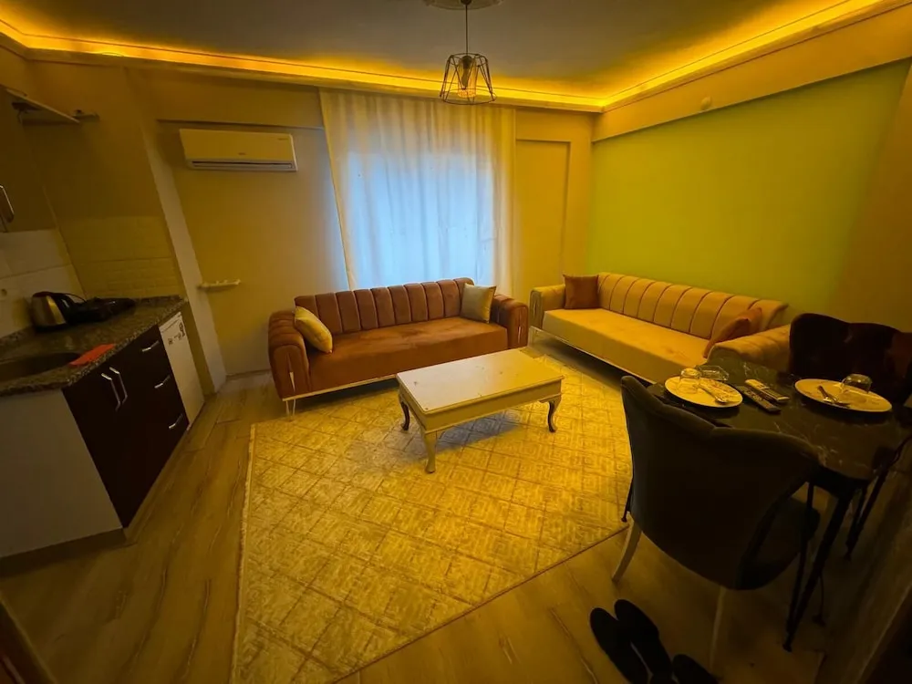 Luxury Apart Daire, Şehir Manzaralı