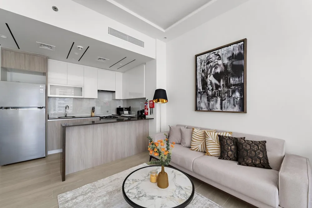 Deluxe Stüdyo, Kanal Manzaralı