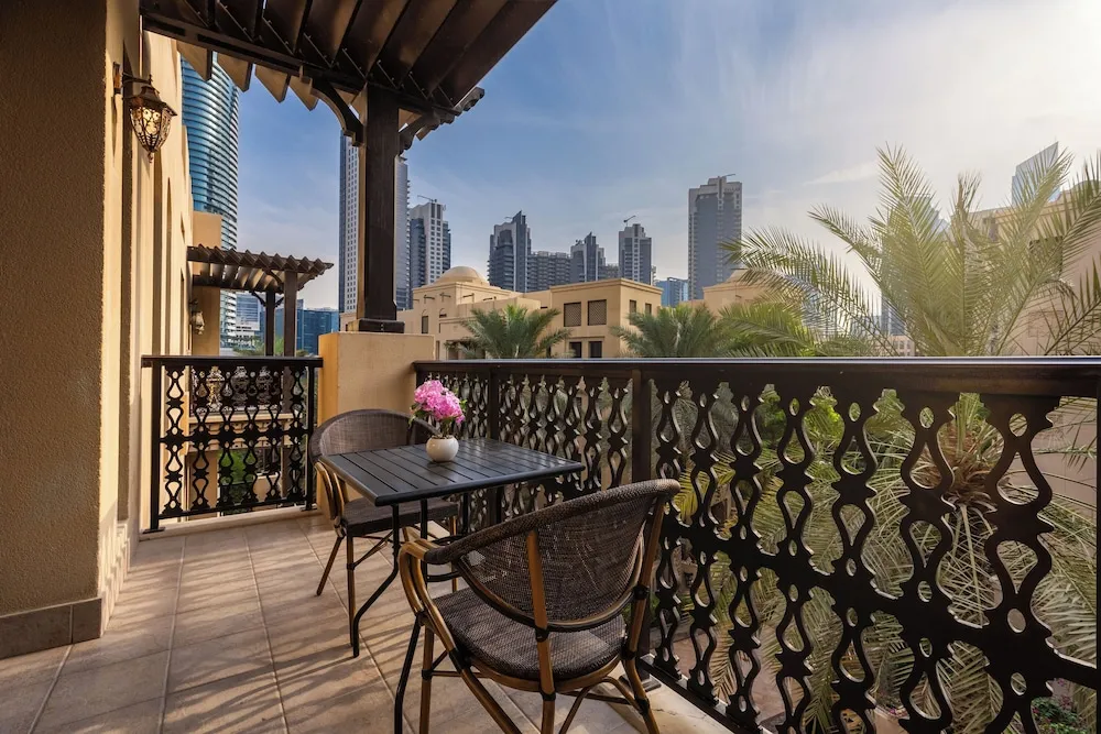 Deluxe Apart Daire, Sigara İçilmez