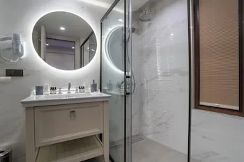 Smart and Simple Hotel Karaköy