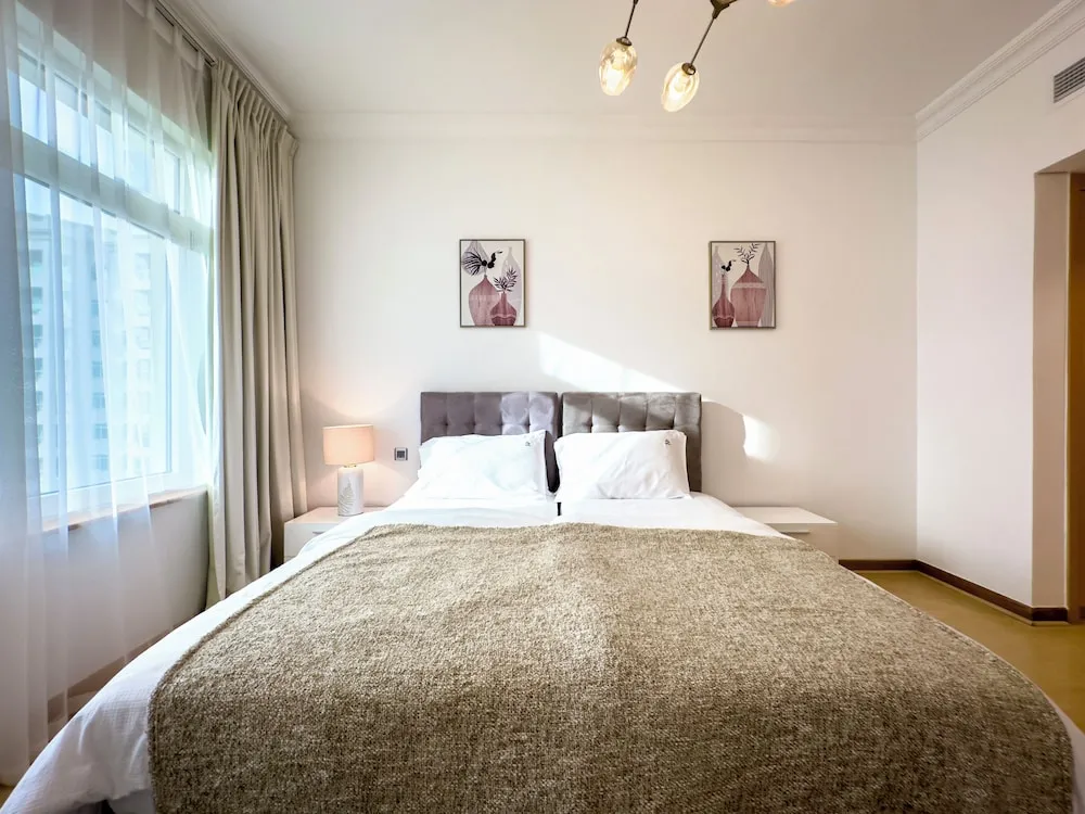 Luxury Apart Daire, Bahçe Manzaralı