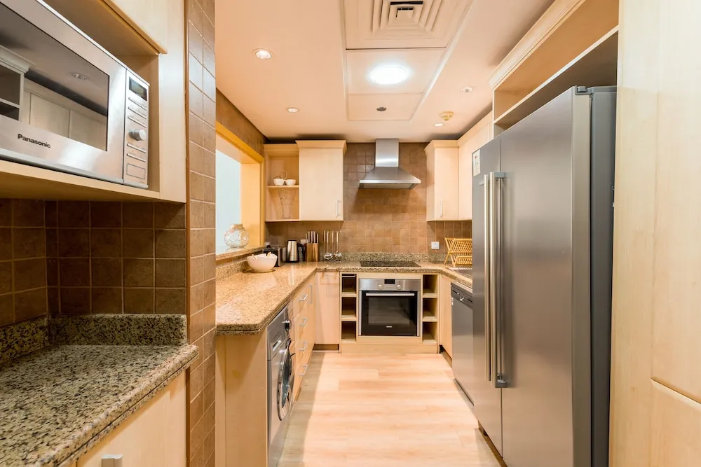 Deluxe 2BR Apartment plus maids