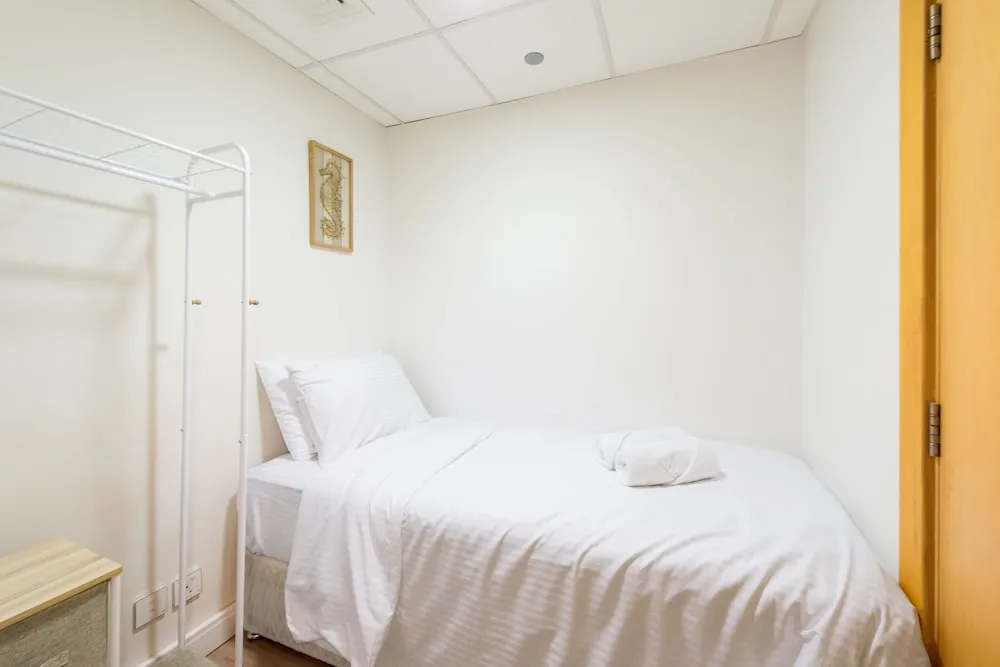 Deluxe 2BR Apartment plus maids