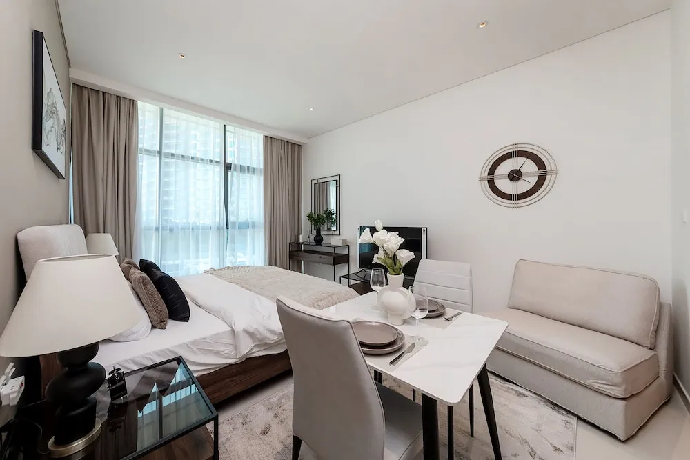 Superior Apart Daire, Avlu Manzaralı