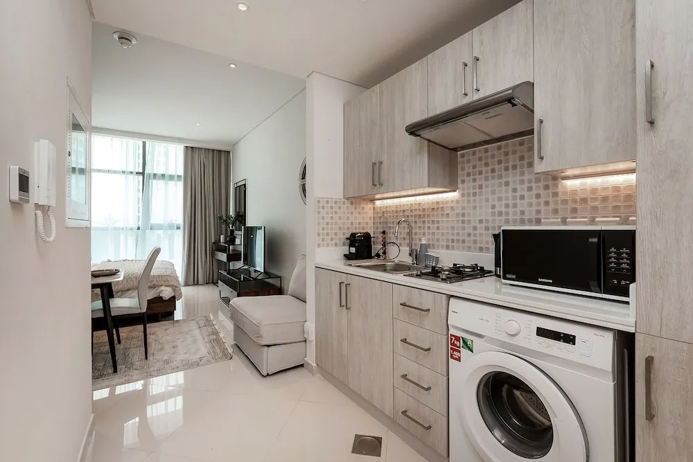 Superior Apart Daire, Avlu Manzaralı