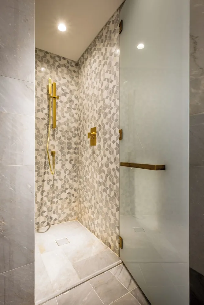 Luxury Apart Daire, Balkon, Avlu Manzaralı