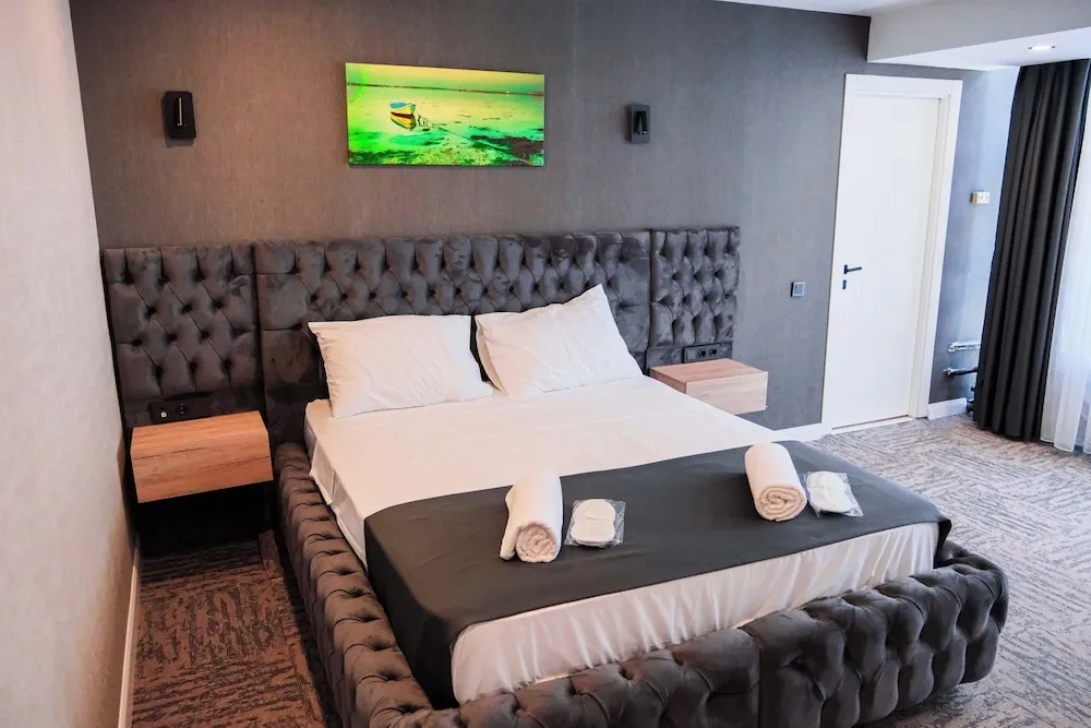 Deluxe Büyük Yataklı Tek Kişilik Oda, Şehir Manzaralı