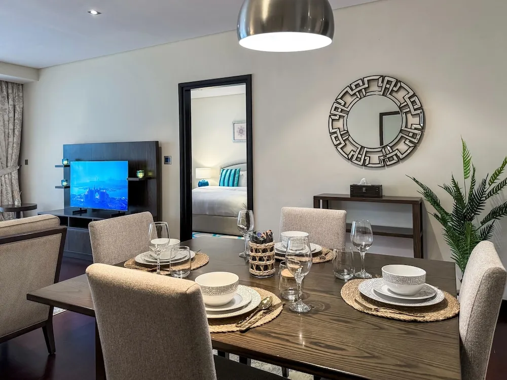 Elite Apart Daire, 1 Yatak Odası, Deniz Manzaralı, Denize Sıfır