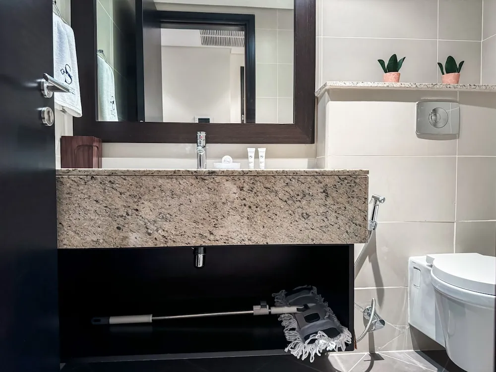 Elite Apart Daire, 1 Yatak Odası, Deniz Manzaralı, Denize Sıfır