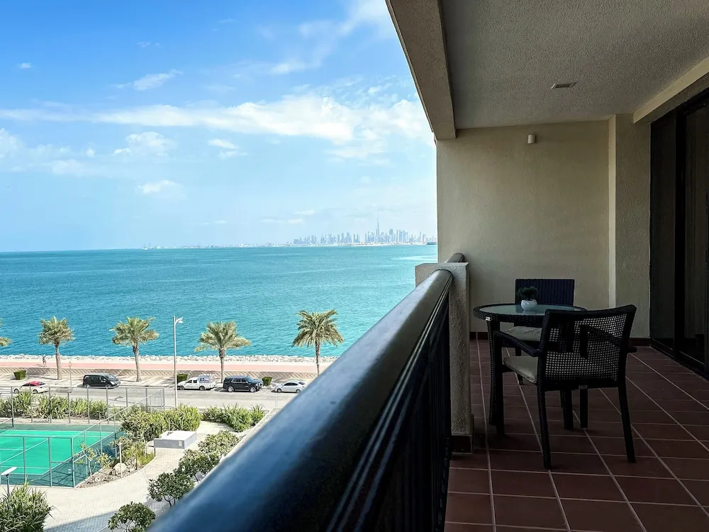 Luxury Apart Daire, Deniz Manzaralı, Denize Sıfır