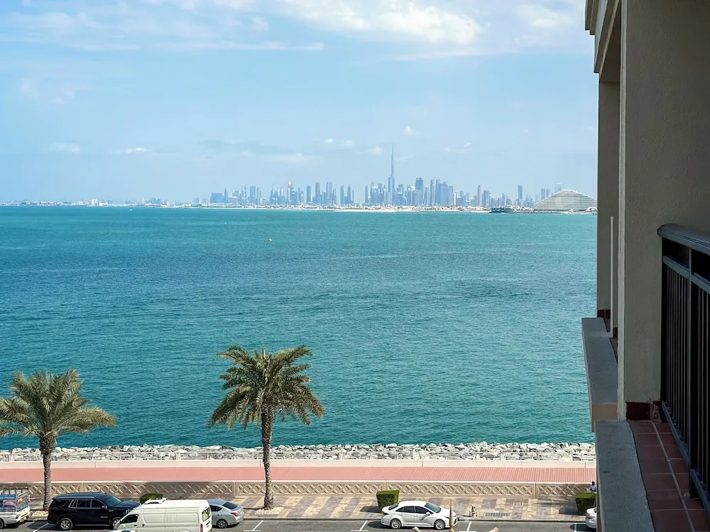 Luxury Apart Daire, Deniz Manzaralı, Denize Sıfır