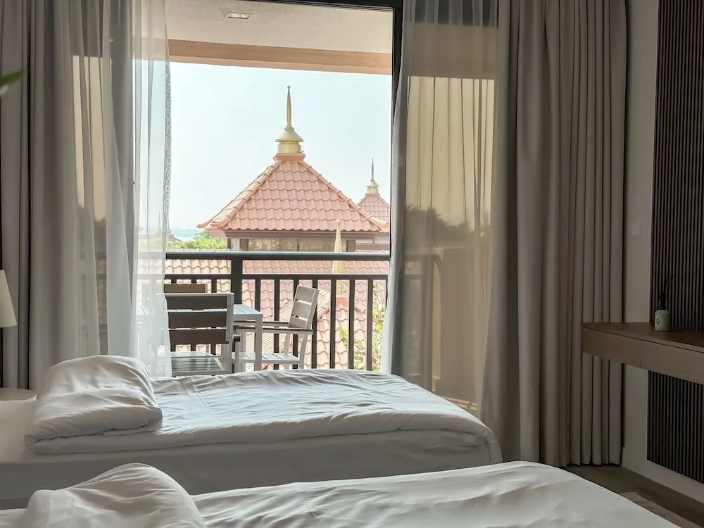 Luxury Apart Daire, 2 Yatak Odası, Lagün Manzaralı, Denize Sıfır