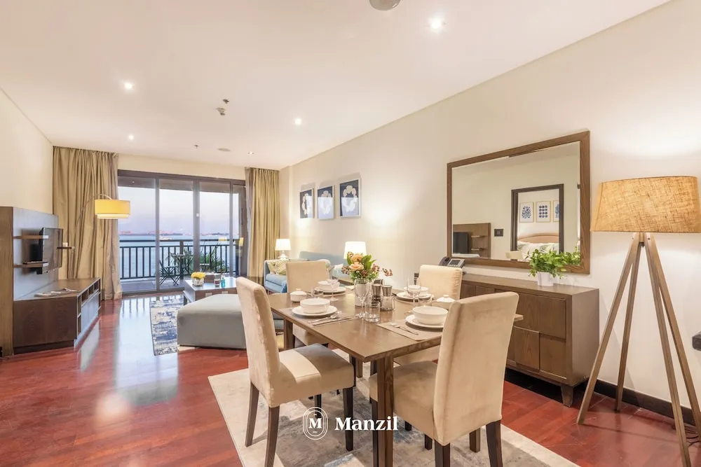 Luxury Apart Daire, Deniz Manzaralı