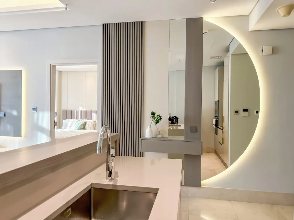Luxury Apart Daire, Deniz Manzaralı, Denize Sıfır