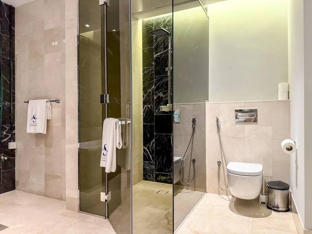 Luxury Apart Daire, Deniz Manzaralı, Denize Sıfır