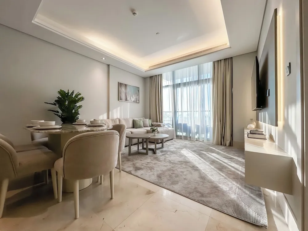 Luxury Apart Daire, Deniz Manzaralı, Denize Sıfır