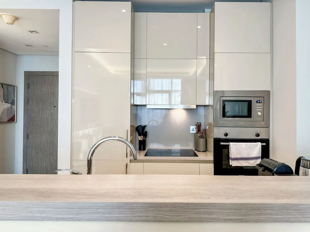Luxury Apart Daire, Deniz Manzaralı, Denize Sıfır