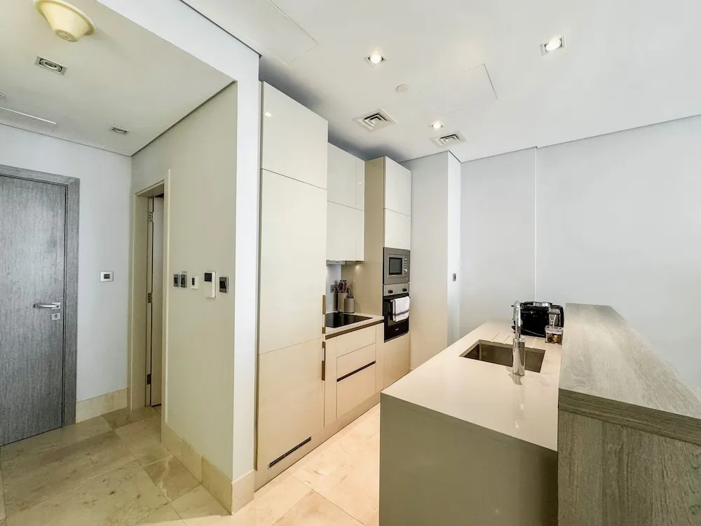 Luxury Apart Daire, Deniz Manzaralı, Denize Sıfır