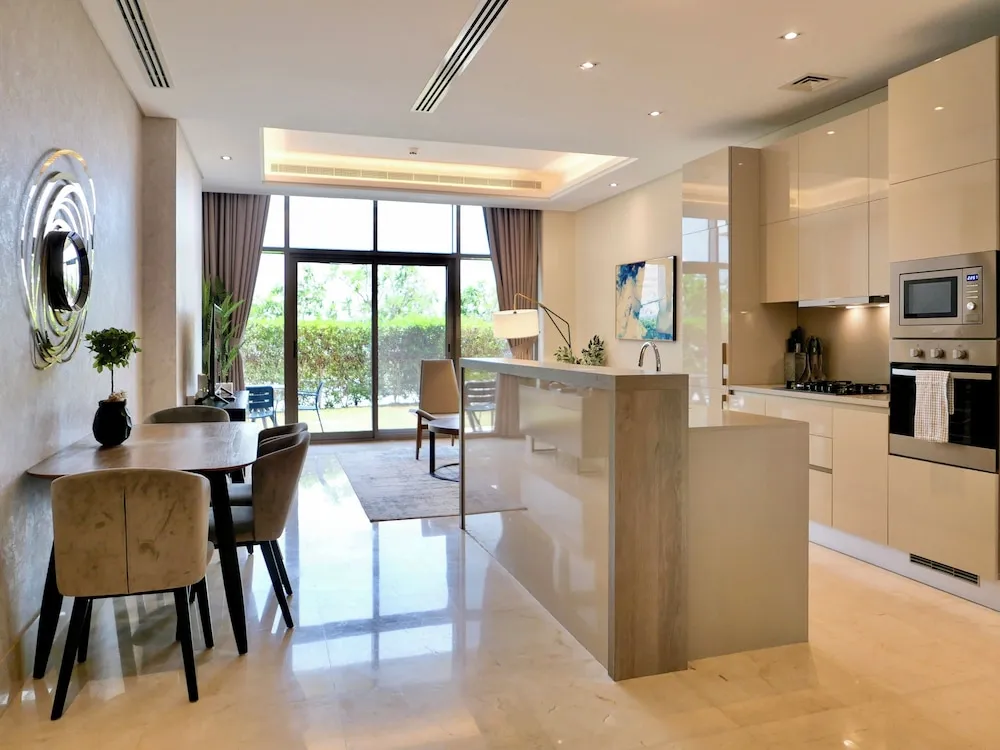 Luxury Apart Daire, Bahçe Manzaralı, Denize Sıfır