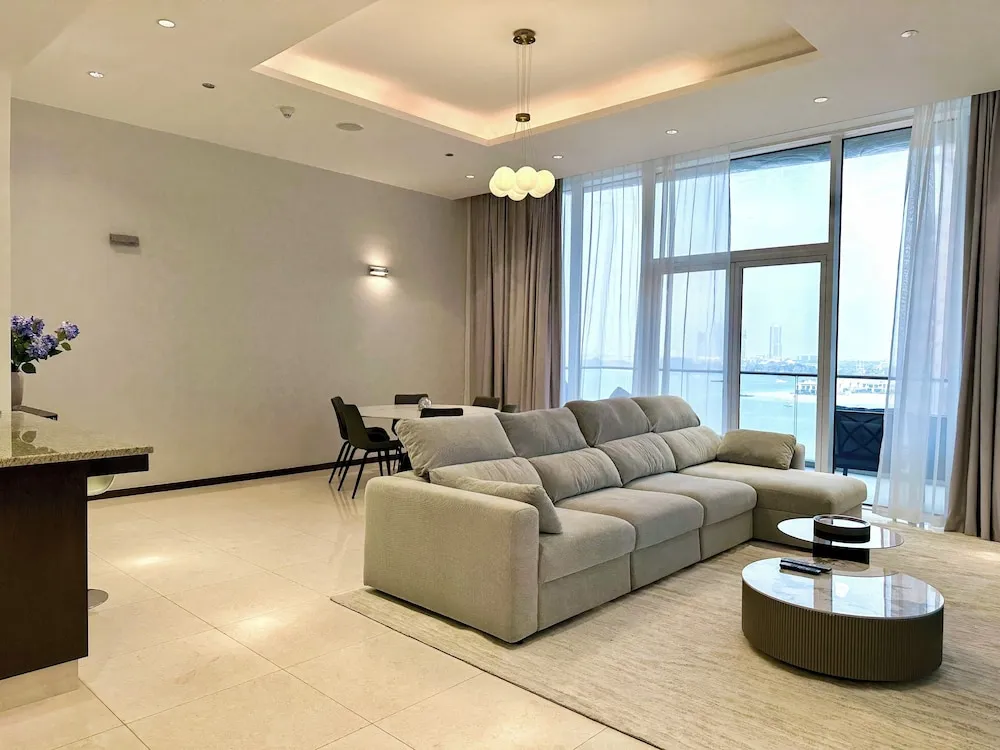 Luxury Apart Daire, Deniz Manzaralı, Denize Sıfır