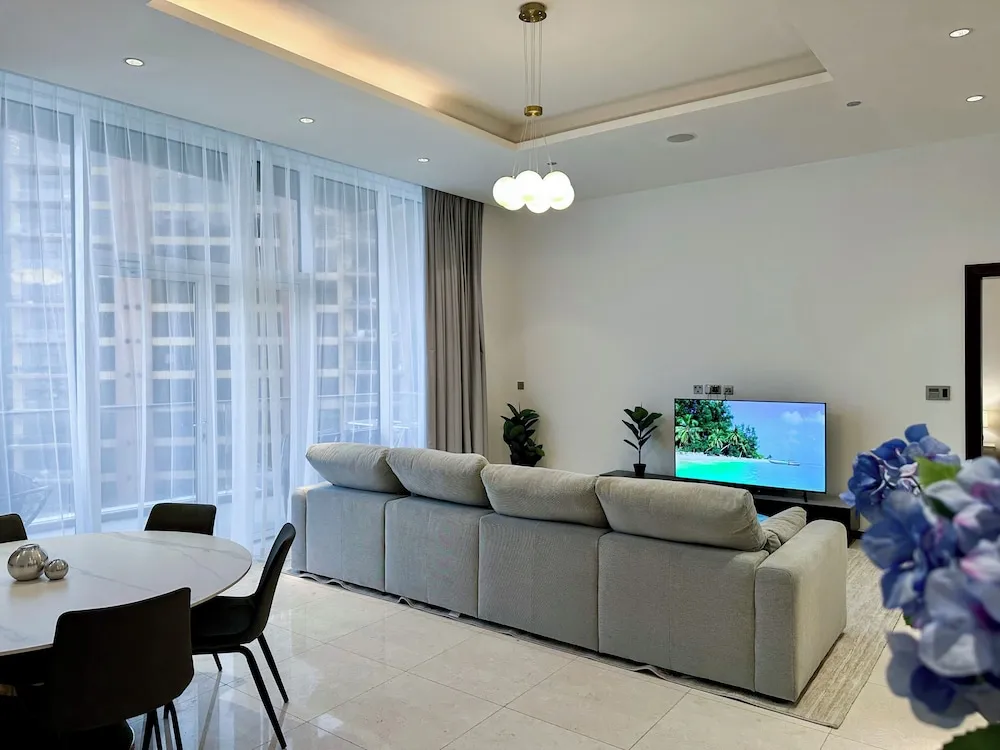 Luxury Apart Daire, Deniz Manzaralı, Denize Sıfır