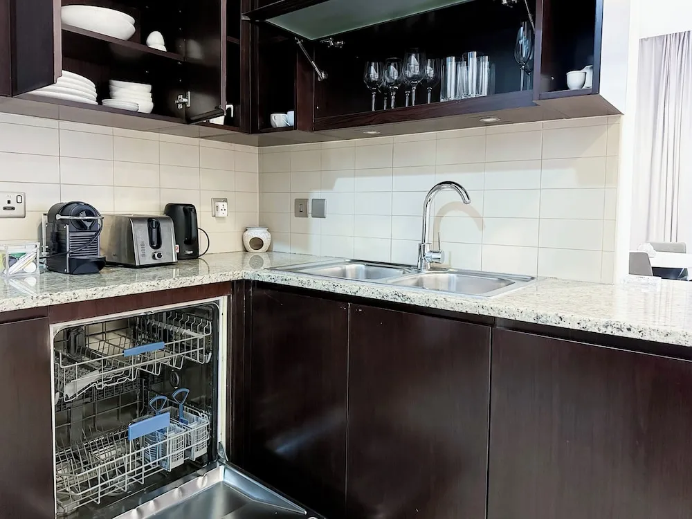 Luxury Apart Daire, Deniz Manzaralı, Denize Sıfır