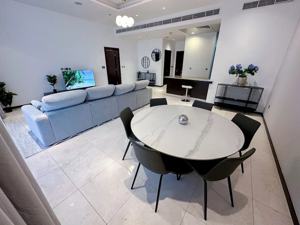 Luxury Apart Daire, Deniz Manzaralı, Denize Sıfır