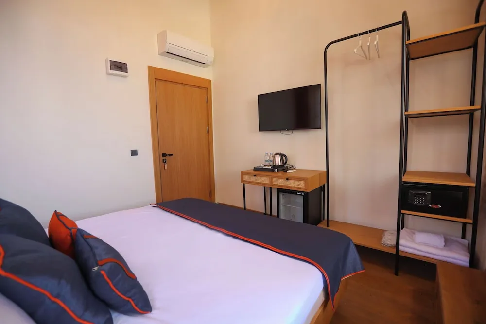 Standard Üç Kişilik Oda