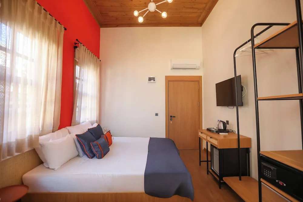 Standard Üç Kişilik Oda