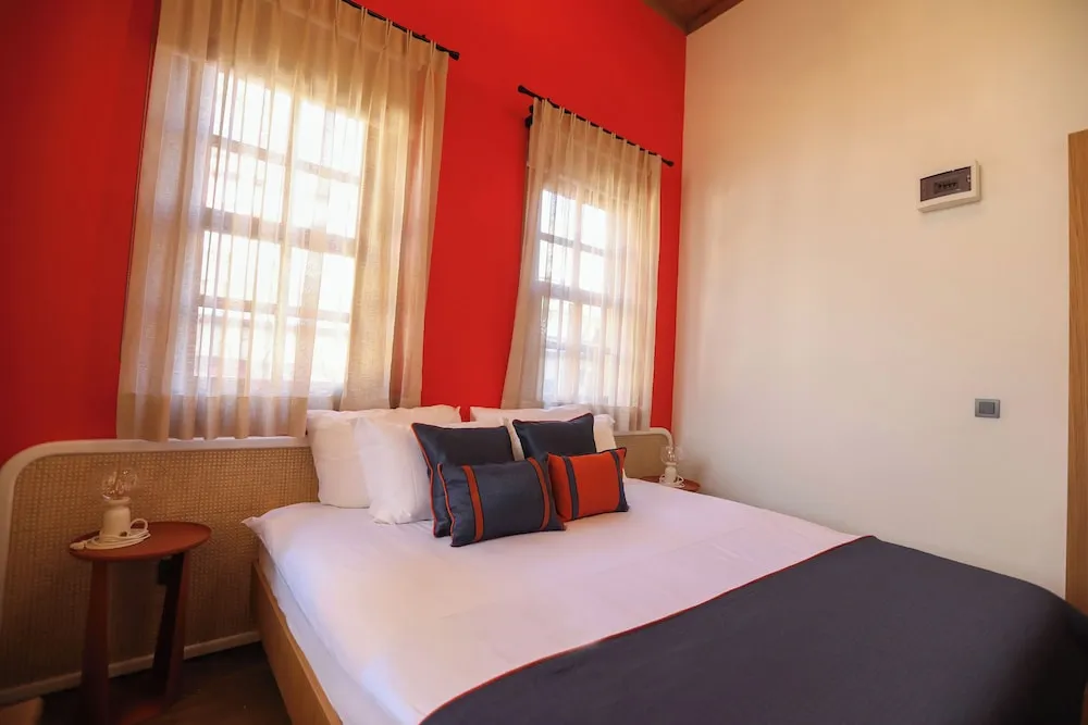 Standard Üç Kişilik Oda