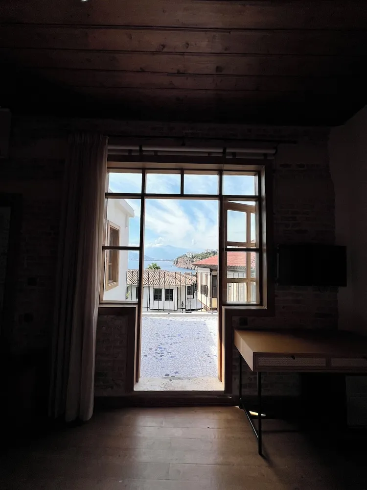 Panoramic Süit, Deniz Manzaralı