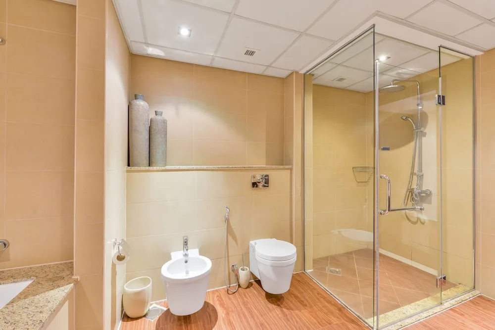Deluxe 1BR Suite
