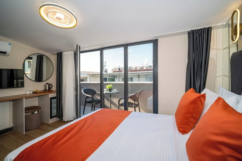 King Room with Terrace