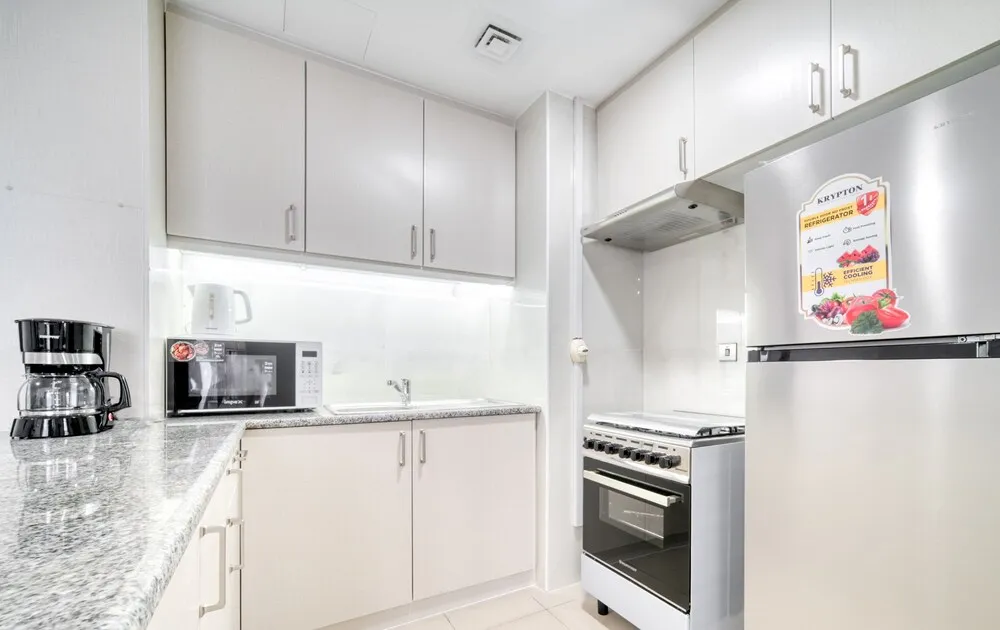 Basic Apart Daire, Şehir Manzaralı