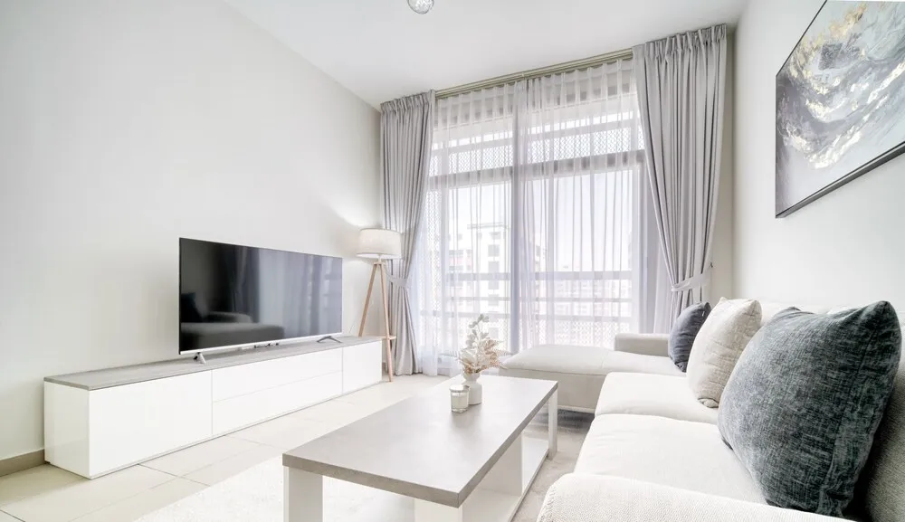 Basic Apart Daire, Şehir Manzaralı