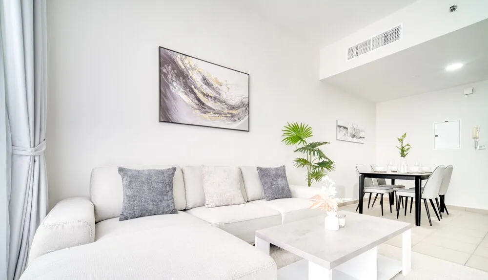 Basic Apart Daire, Şehir Manzaralı