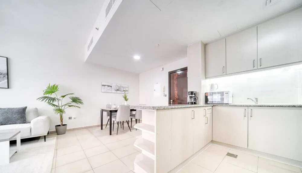 Basic Apart Daire, Şehir Manzaralı