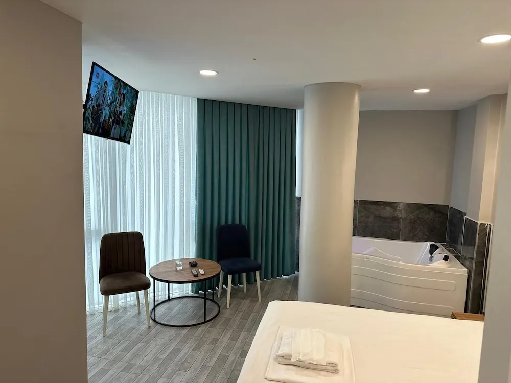 Deluxe Stüdyo Süit, Şehir Manzaralı