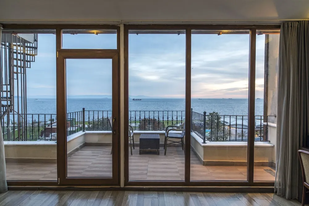 Superior Üç Kişilik Oda