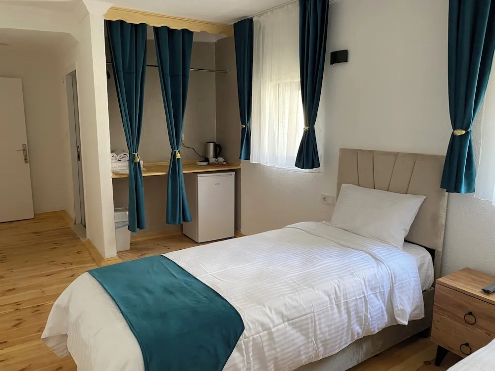 Economy İki Ayrı Yataklı Oda