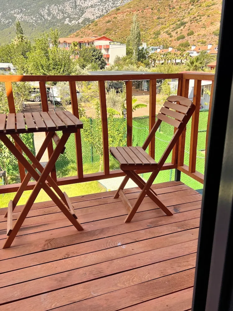 Deluxe Süit, Bahçe Manzaralı