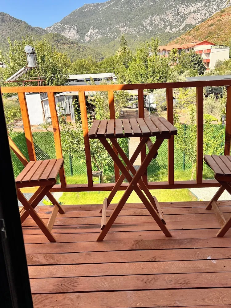 Deluxe Süit, Bahçe Manzaralı