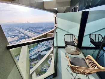 Lux BnB Aykon Tower Skyline Views