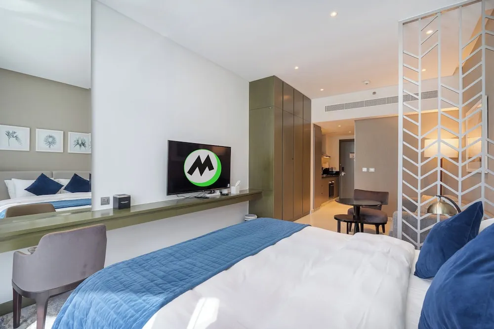 Superior Stüdyo, Balkon