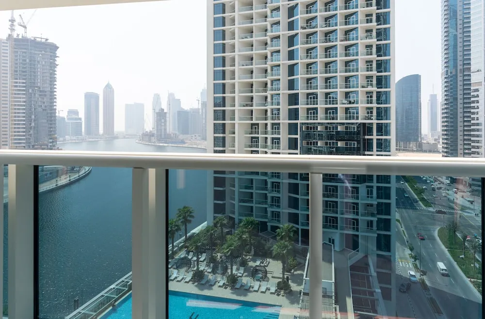 Elite Stüdyo, Balkon, Kanal Manzaralı