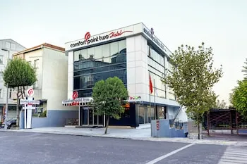 Comfort Point Two Hotel